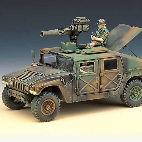[1/35] 13250 M-966 HUMMER WITH TOW
